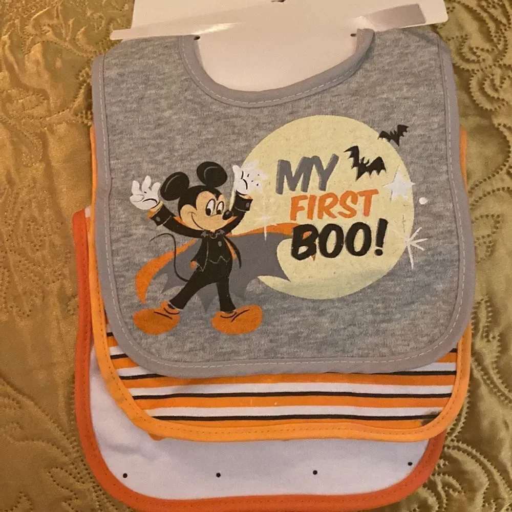 Mickey Mouse 2 pack Socks 3 Pack Bibs